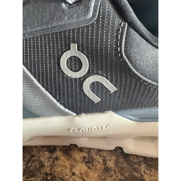 On Cloudrunner 2 Men's Running Shoes Size 11 Alloy Chambray Color Way Superfoam - Picture 11 of 11